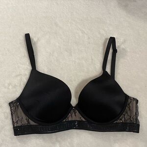 Victoria's Secret very sexy push up bra